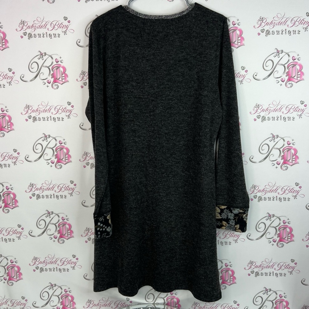 Papillon long sleeve dress flowers floral Blanc Charcoal Knit long top - Picture 2 of 9